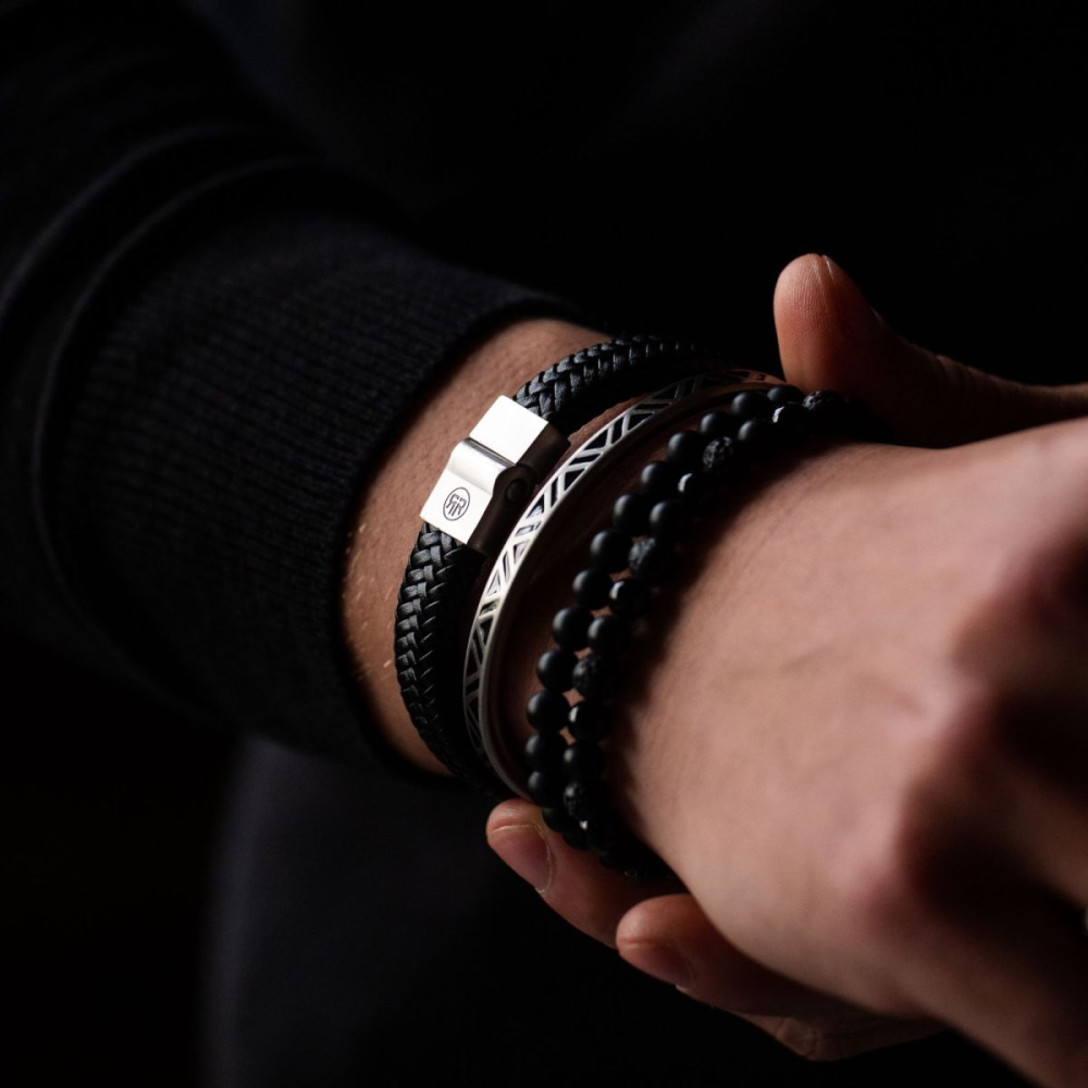 Full Metal Bangle - Bangle Brushed Black Triangle