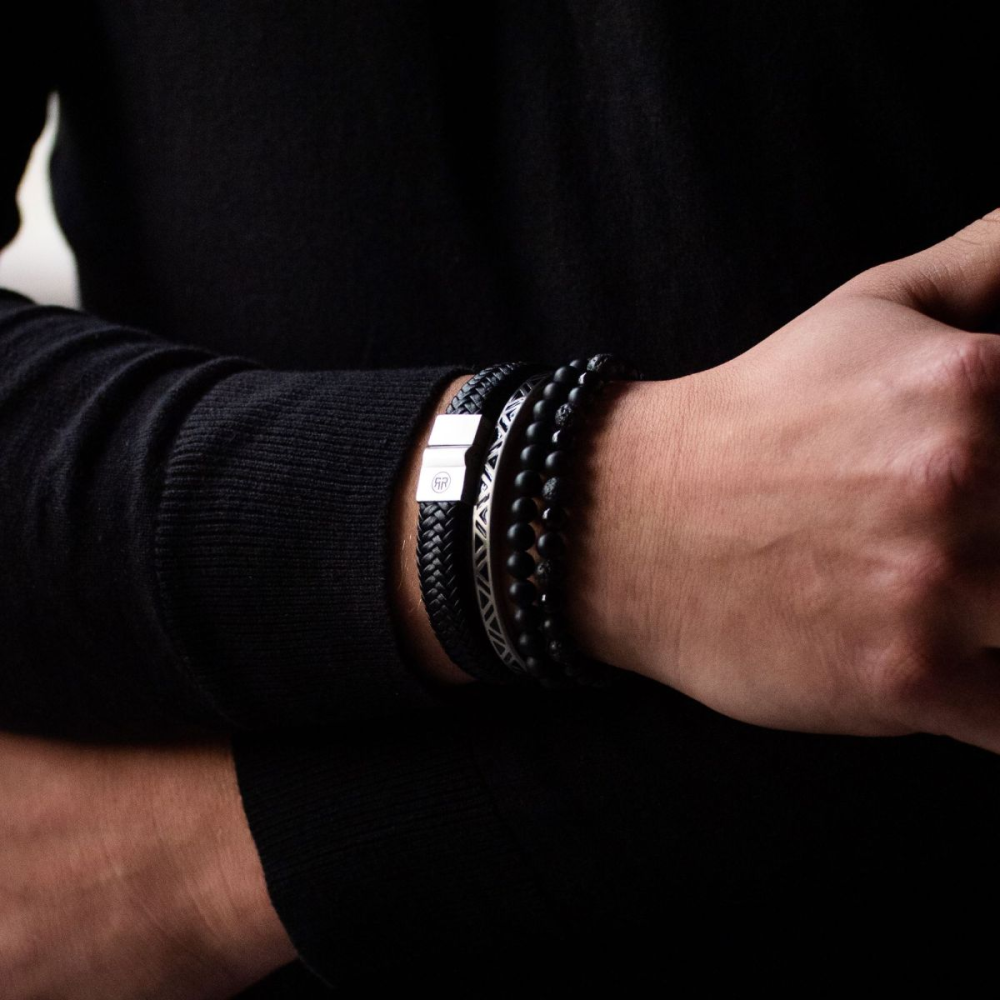 Full Metal Bangle - Bangle Brushed Black Triangle